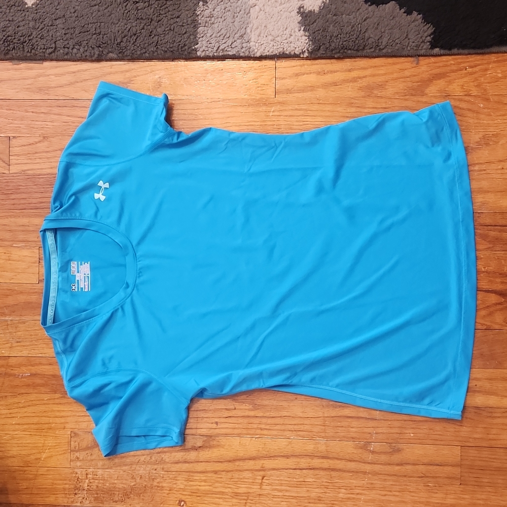 Women's Under Armour heatgear tee